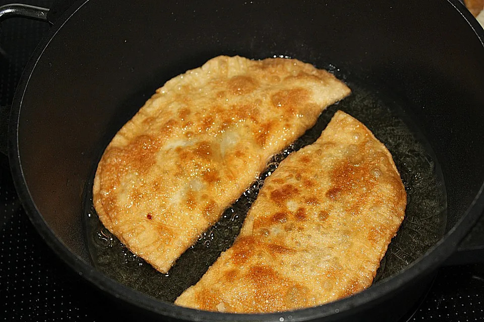 Tschebureki Rezept